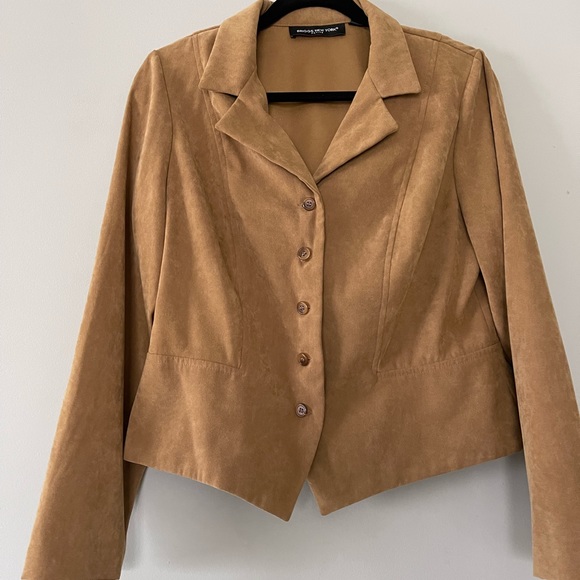 Brown jacket, good condition. - Picture 2 of 4